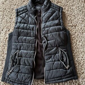Snobhan Black Puffer Vest